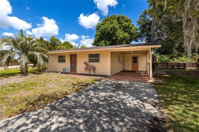 16100 N River RD, Alva, FL 33920