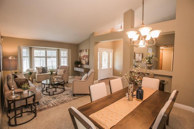 9513 Laguna Lake Way, Elk Grove, CA 95758