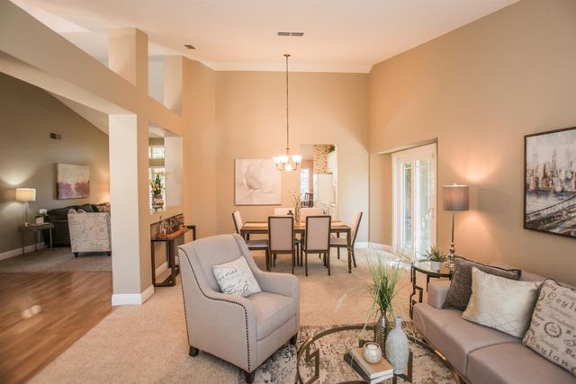 9513 Laguna Lake Way, Elk Grove, CA 95758