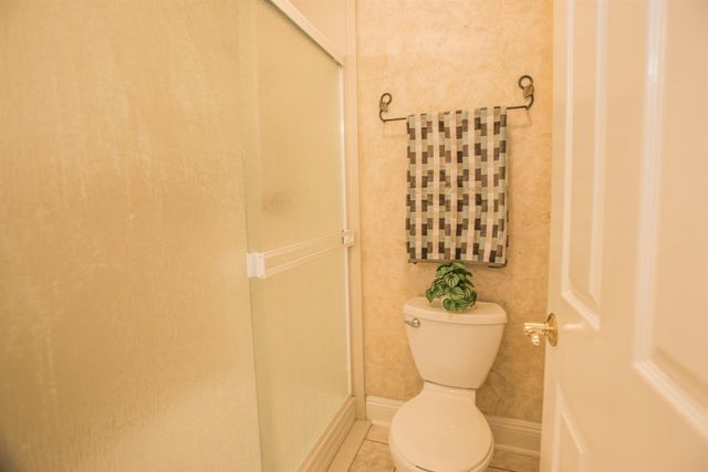 9513 Laguna Lake Way, Elk Grove, CA 95758