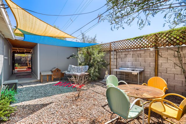 1116 S HOLBROOK Lane, Tempe, AZ 85281