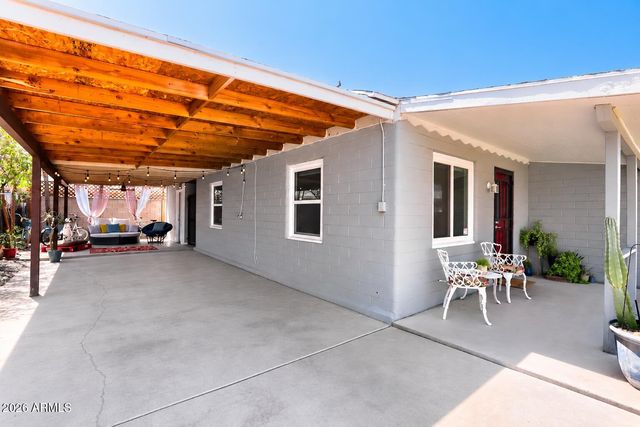 1116 S HOLBROOK Lane, Tempe, AZ 85281