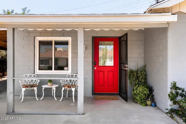 1116 S HOLBROOK Lane, Tempe, AZ 85281
