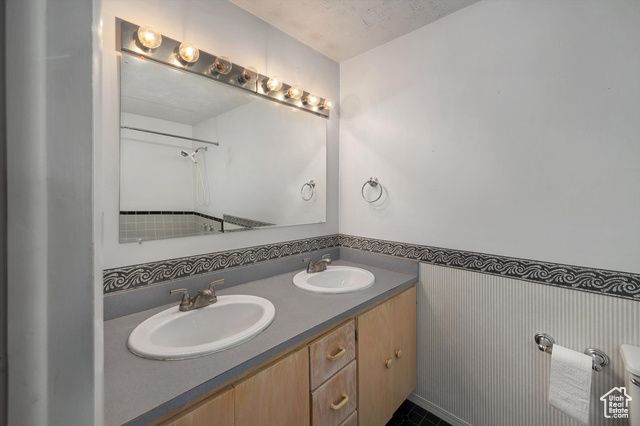 327 W 350 S, Kaysville, UT 84037