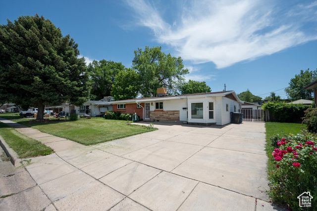 327 W 350 S, Kaysville, UT 84037