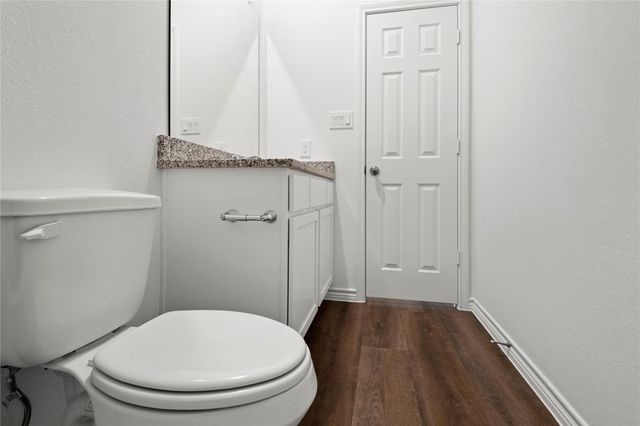 402 Cedar Chase Court, Dayton, TX 77535