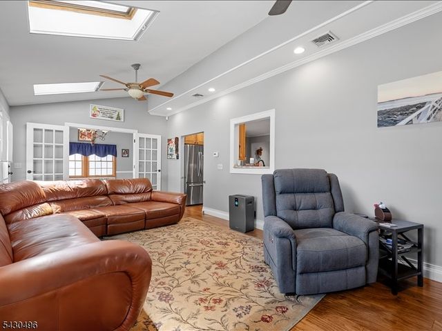 71 Bergen Dr, Little Falls Twp., NJ 07424