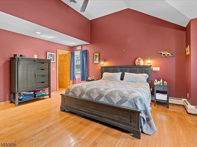 71 Bergen Dr, Little Falls Twp., NJ 07424