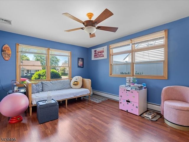 71 Bergen Dr, Little Falls Twp., NJ 07424
