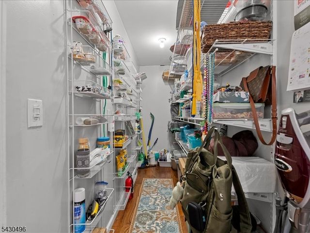 71 Bergen Dr, Little Falls Twp., NJ 07424