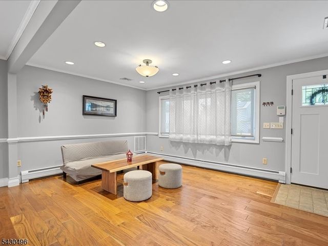 71 Bergen Dr, Little Falls Twp., NJ 07424