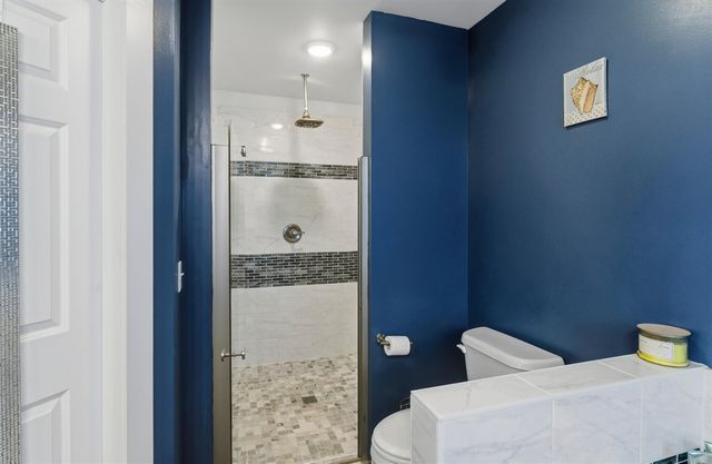 501 E Stoneridge Drive, Plainwell, MI 49080