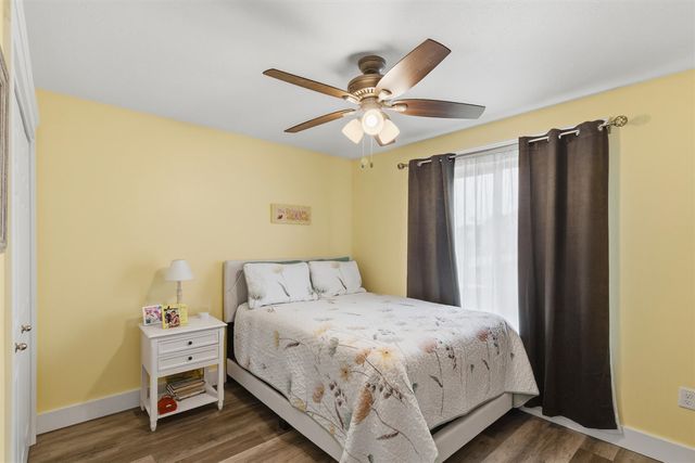 501 E Stoneridge Drive, Plainwell, MI 49080