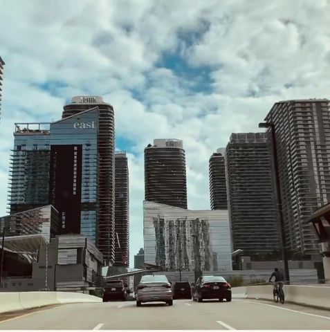 88 SW 7th Street 1606, Miami, FL 33130