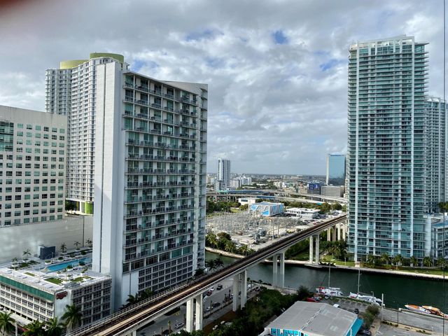 88 SW 7th Street 1606, Miami, FL 33130