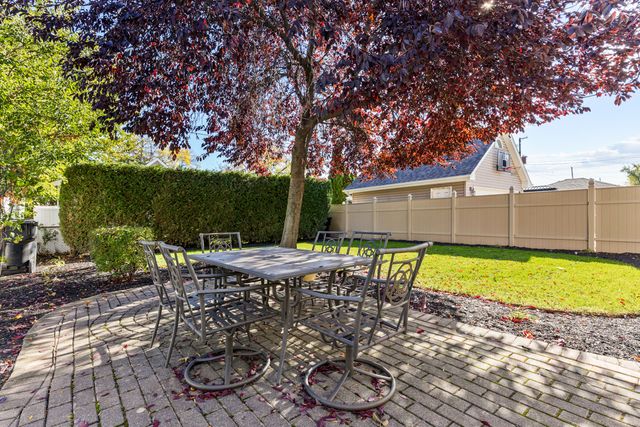 5705 S Natoma Avenue, Chicago, IL 60638