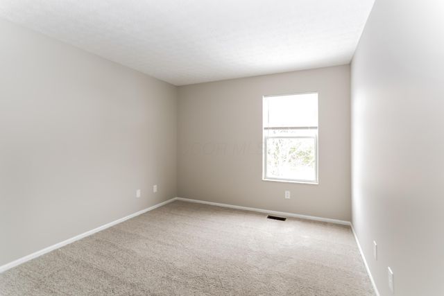 2980 Blue Moon Drive, Columbus, OH 43232