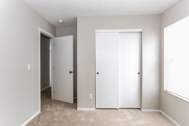 2980 Blue Moon Drive, Columbus, OH 43232