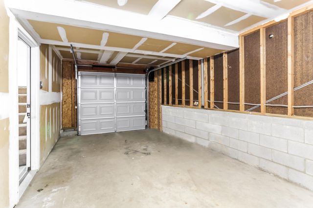 2980 Blue Moon Drive, Columbus, OH 43232