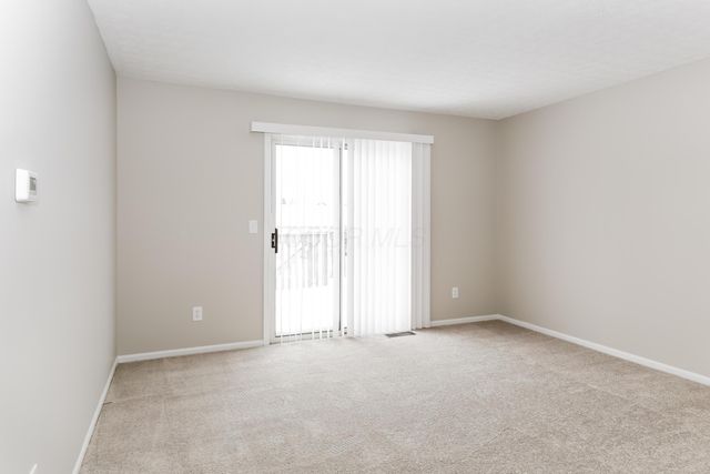 2980 Blue Moon Drive, Columbus, OH 43232