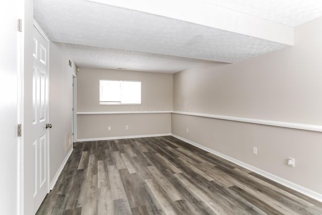 2980 Blue Moon Drive, Columbus, OH 43232