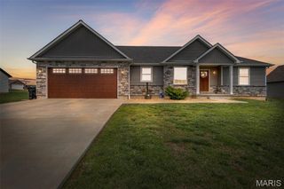 105 Shepherd Mountain Road, Farmington, MO 63640