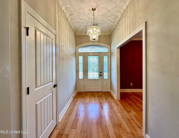 109 Grande Oaks Drive, Byram, MS 39272