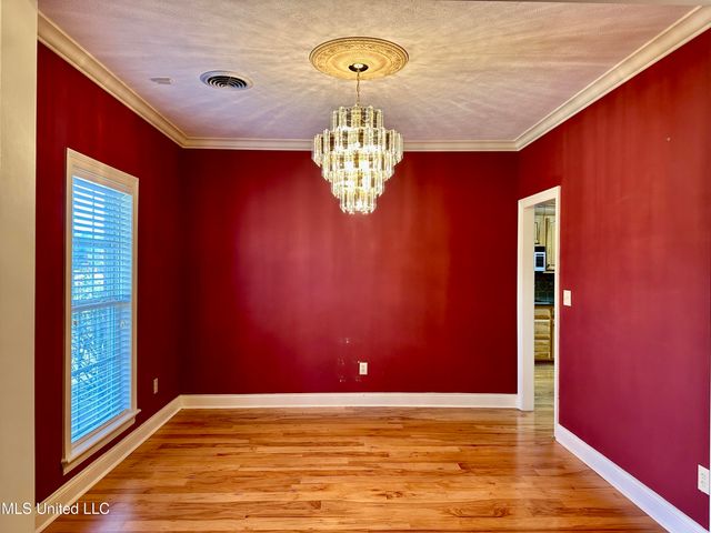 109 Grande Oaks Drive, Byram, MS 39272