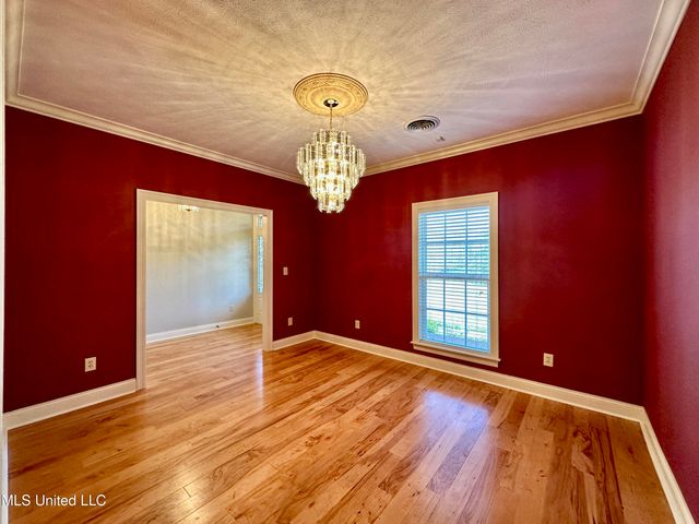 109 Grande Oaks Drive, Byram, MS 39272