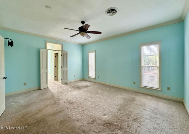 109 Grande Oaks Drive, Byram, MS 39272