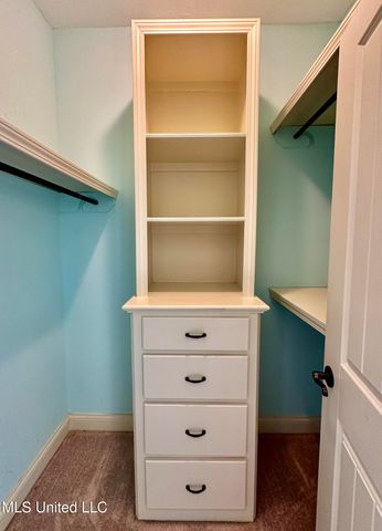 109 Grande Oaks Drive, Byram, MS 39272