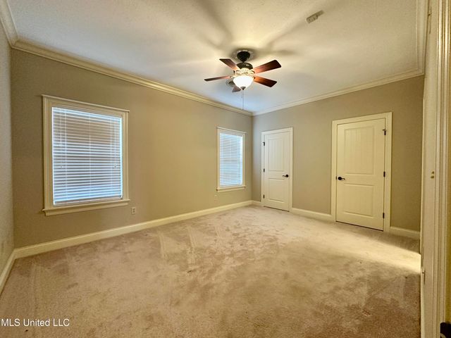 109 Grande Oaks Drive, Byram, MS 39272