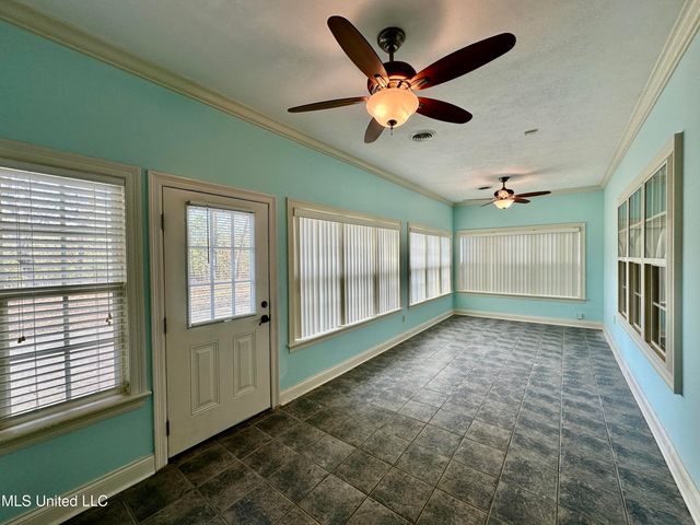 109 Grande Oaks Drive, Byram, MS 39272