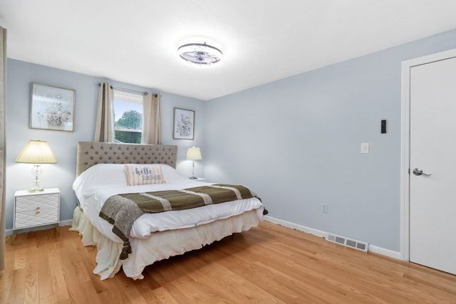 30 Lantern Ln, Randolph, MA 02368