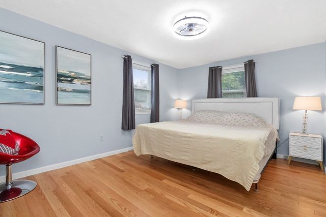 30 Lantern Ln, Randolph, MA 02368