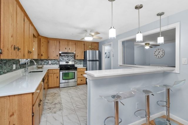 30 Lantern Ln, Randolph, MA 02368
