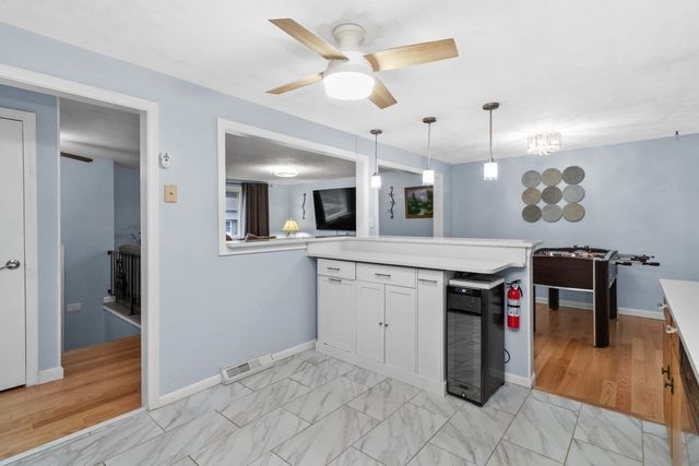 30 Lantern Ln, Randolph, MA 02368