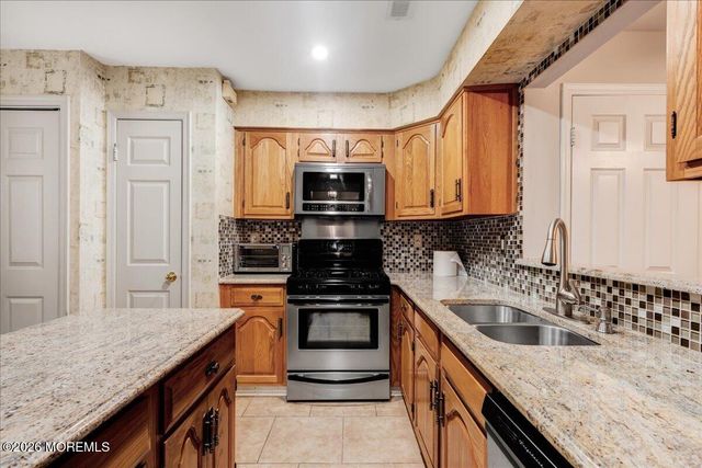 38 Rutland Lane C, Monroe, NJ 08831