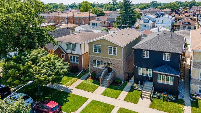 2030 N 72nd Court, Elmwood Park, IL 60707