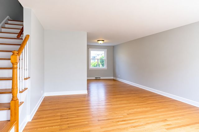 1420 N Harlem Avenue E, River Forest, IL 60305