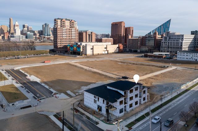 126 W 4th Street, Covington, KY 41011