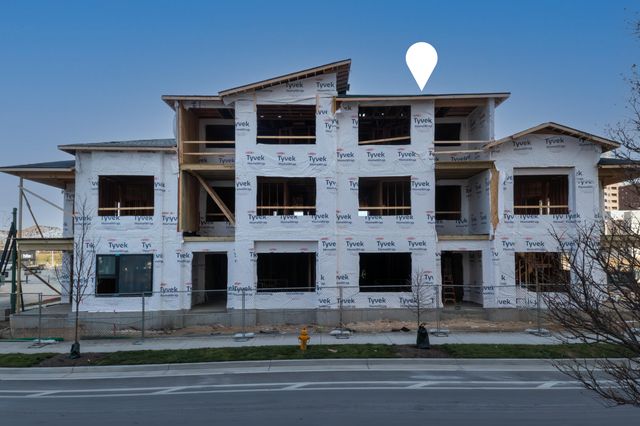 126 W 4th Street, Covington, KY 41011