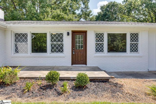 215 Elaine Avenue, Taylors, SC 29687