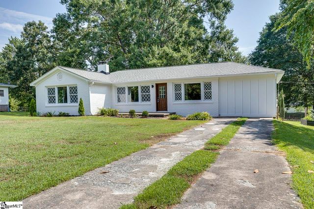 215 Elaine Avenue, Taylors, SC 29687