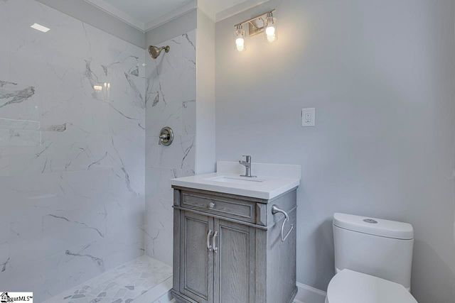 215 Elaine Avenue, Taylors, SC 29687