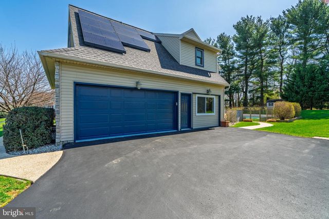 318 PORTLAND PLACE, Lititz, PA 17543