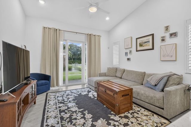 12929 Trevi Isle Drive, Palm Beach Gardens, FL 33418