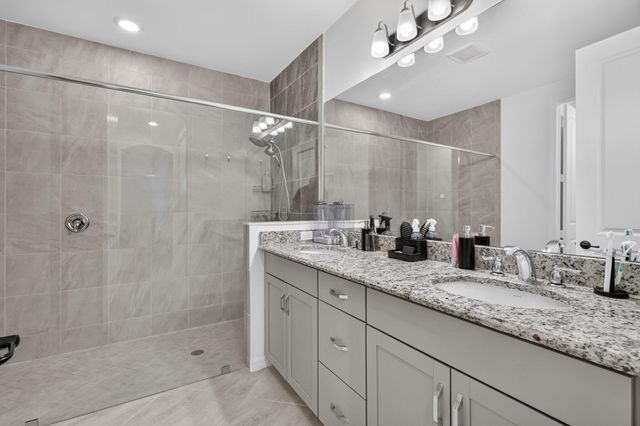 12929 Trevi Isle Drive, Palm Beach Gardens, FL 33418
