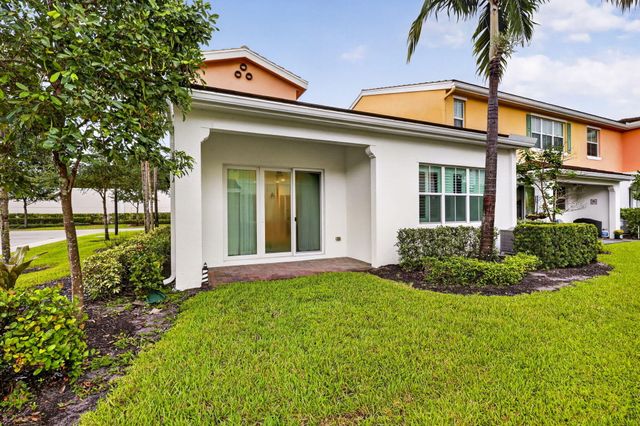12929 Trevi Isle Drive, Palm Beach Gardens, FL 33418
