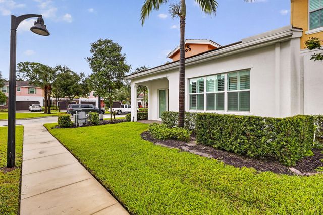 12929 Trevi Isle Drive, Palm Beach Gardens, FL 33418